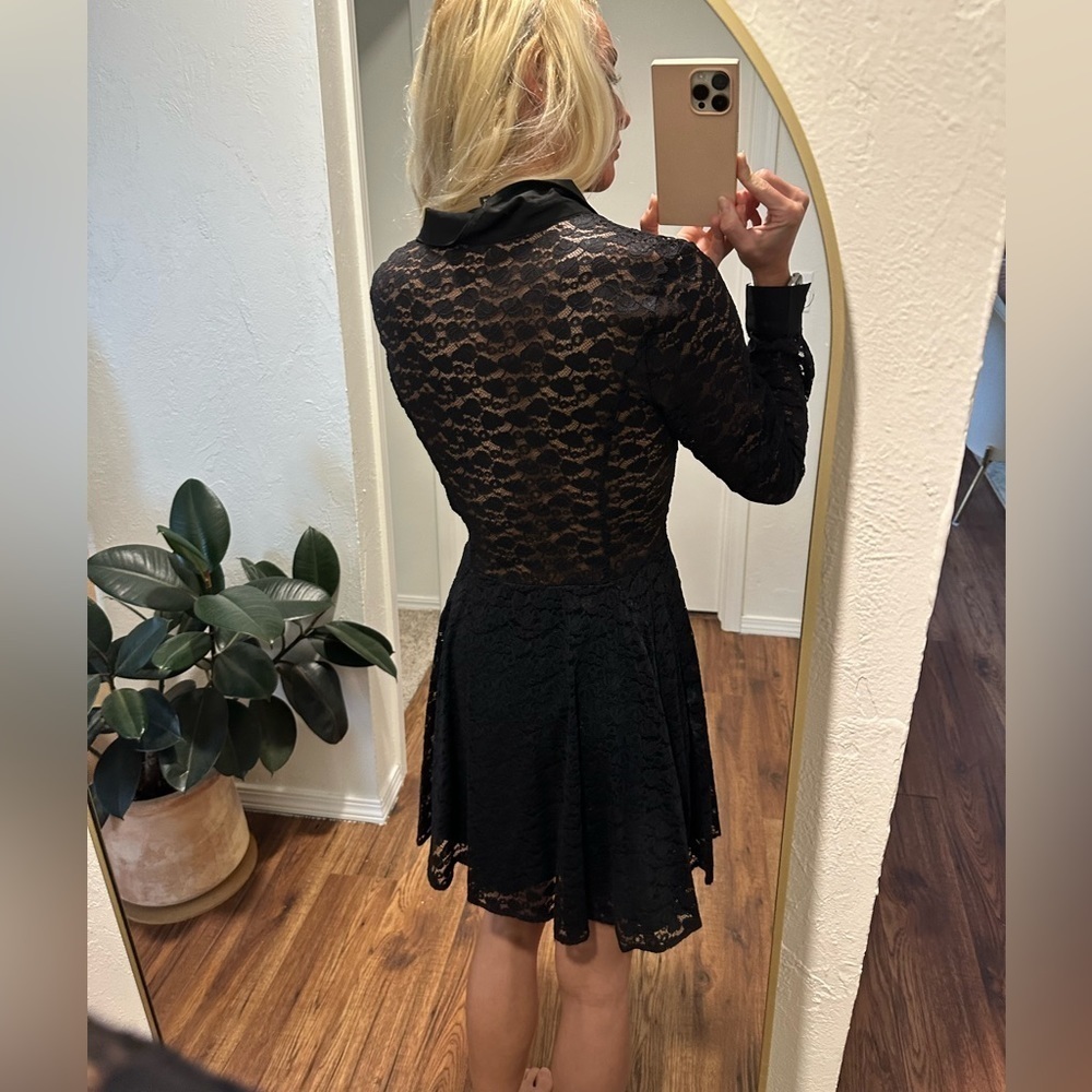 🌟SALE🌟 Black lace dress​​​​​ - Picture 2 of 8